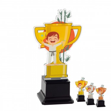 Bojový umelec kids akrylová trofej