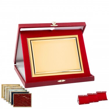 Krabička na plaketu s koženým vzhľadom v bordovej farbe