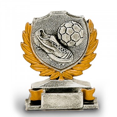 Futbal (topánky, lopta) socha z živice