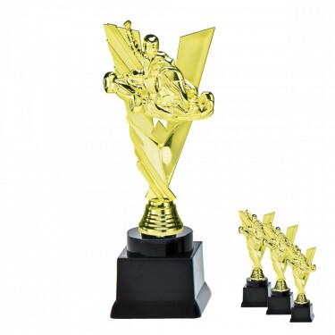 Motokára na čiernom blokovom podstavci