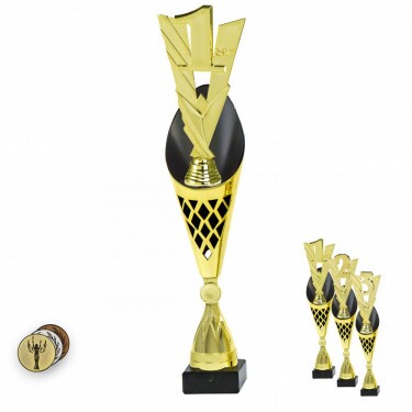 miesto na čierno-zlatej trofeji