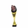 Lopta amerického futbalu na čierno-zlatej trofeji B